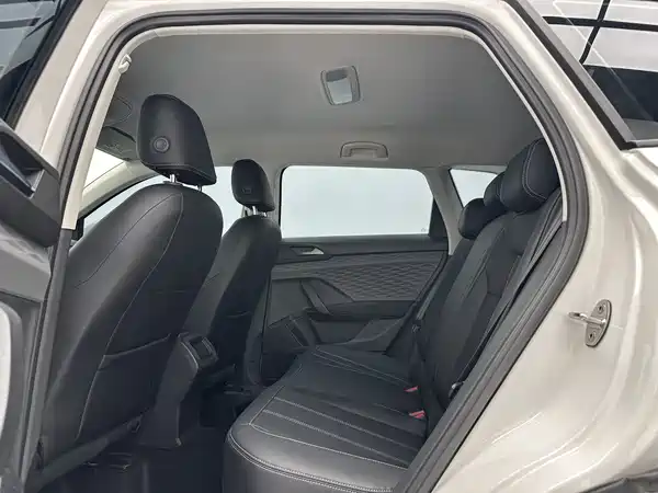 Volkswagen Tharu 2022
