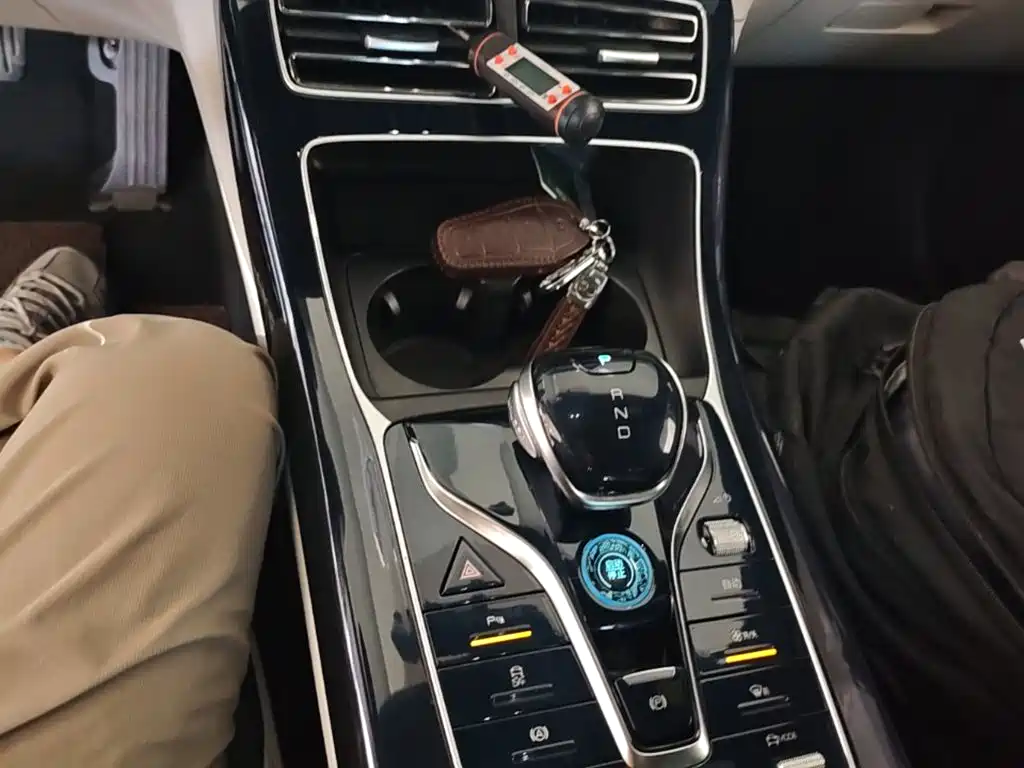 BYD Qin PLUS 2022 — фото 14