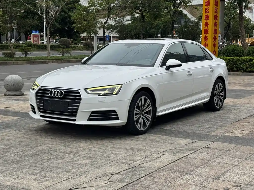 Audi A4L 2018