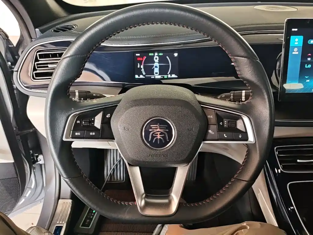 BYD Qin PLUS 2022 — фото 11