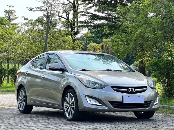 Hyundai Elantra Langdong 2016