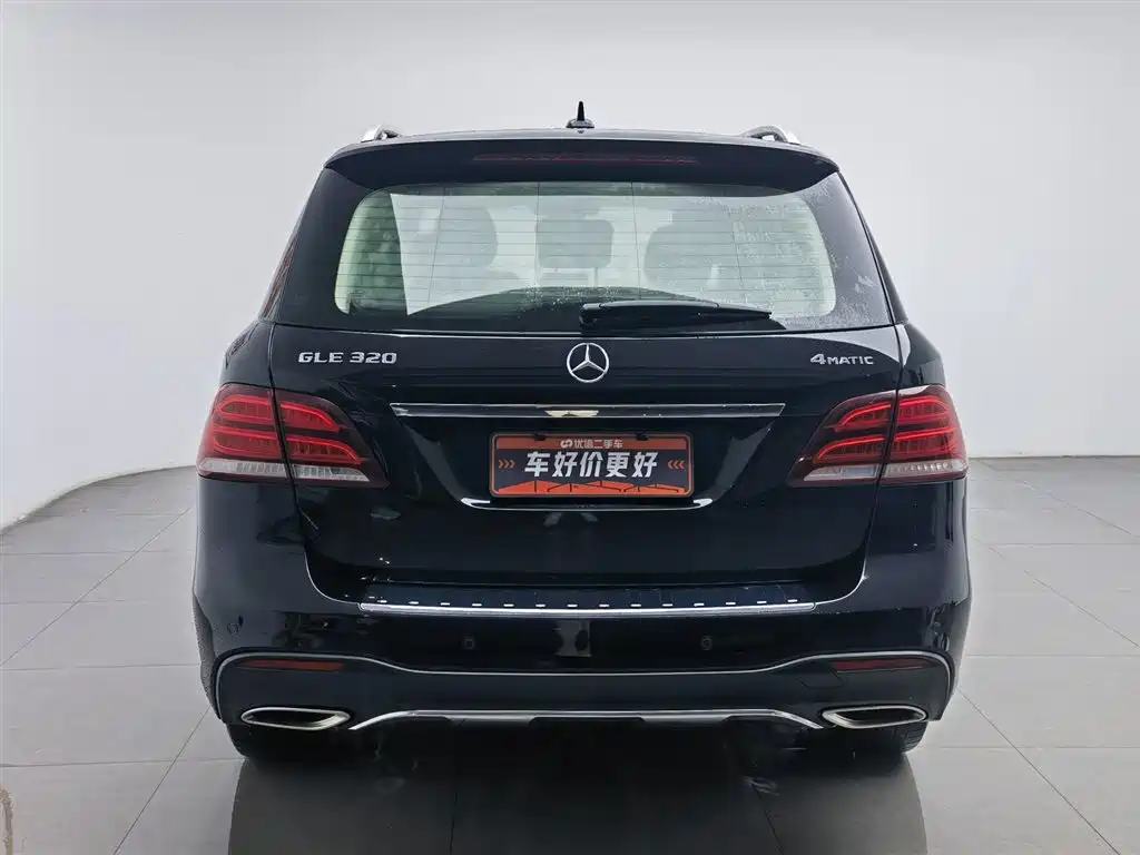 Mercedes-Benz GLE 2017 — фото 4