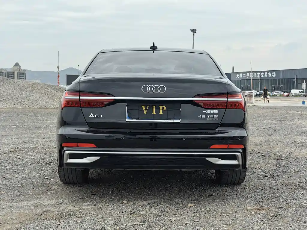 Audi A6L 2023 — фото 5