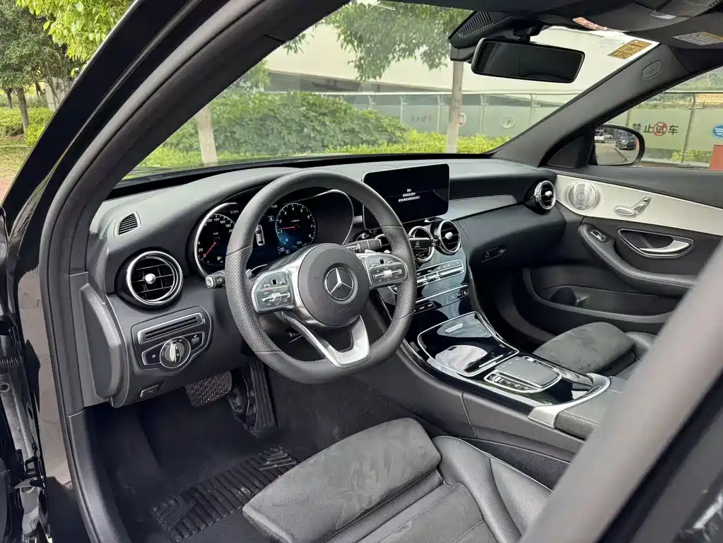 Mercedes-Benz C-Class 2021 — фото 11