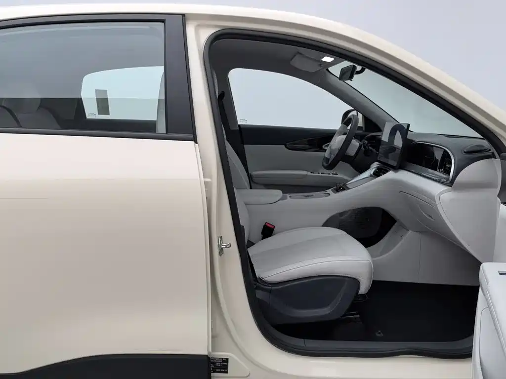 Geely Galaxy Starwish 2024 — фото 23