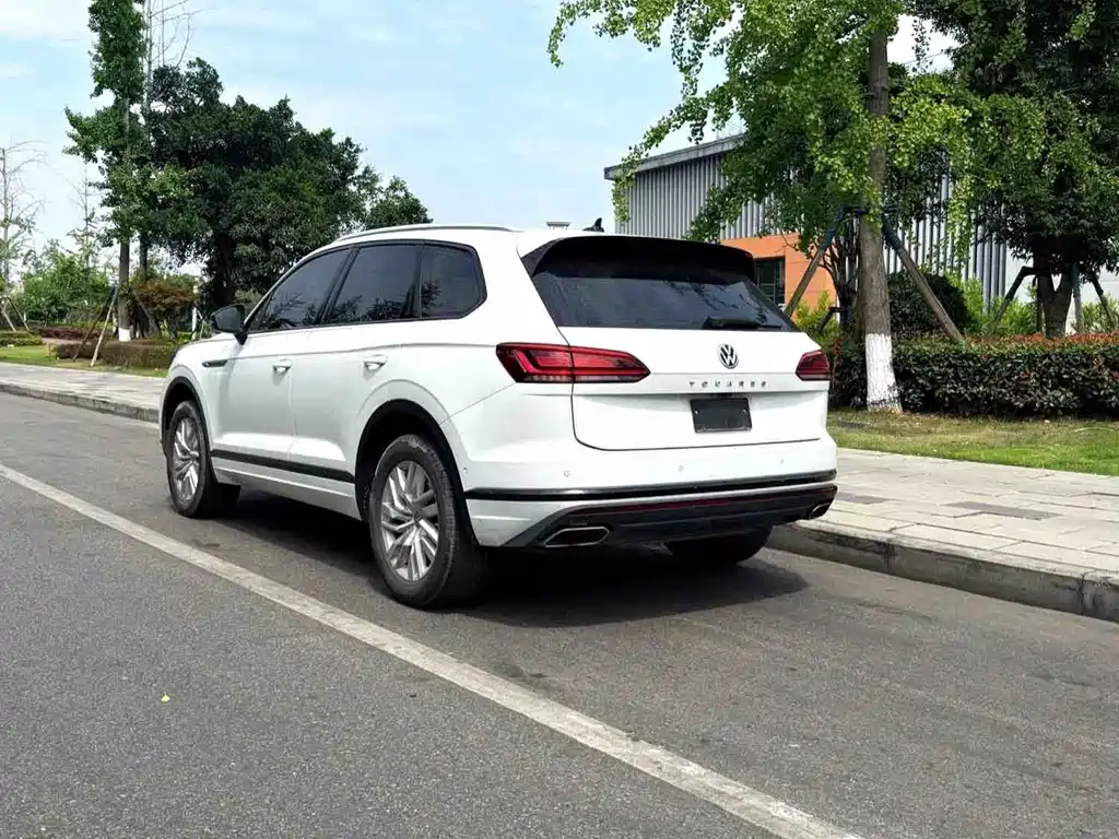 Volkswagen Touareg 2019 — фото 4
