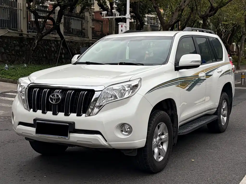 Toyota Prado 2018 — фото 3