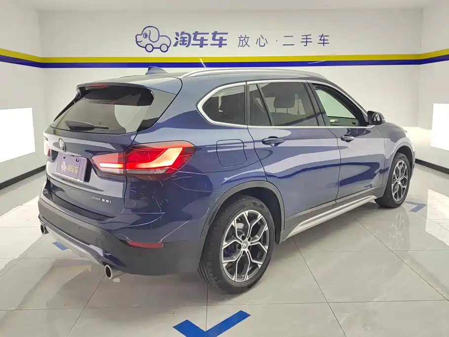 BMW X1 2020 — фото 3