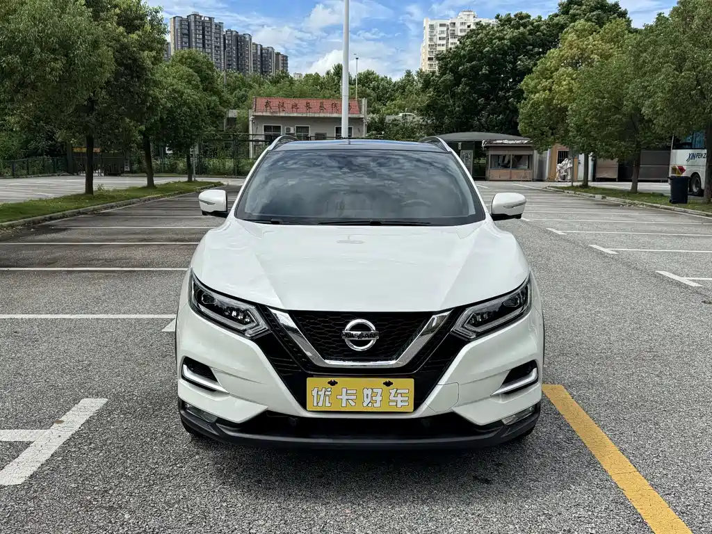 Nissan Qashqai 2022 — фото 2