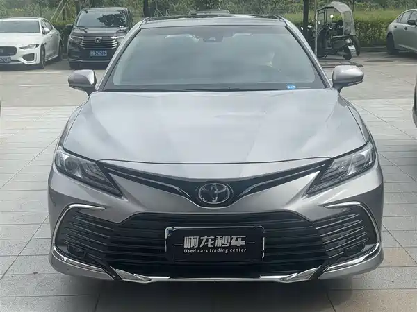 Toyota Camry 2023