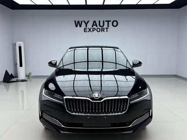 Skoda Superb 2024
