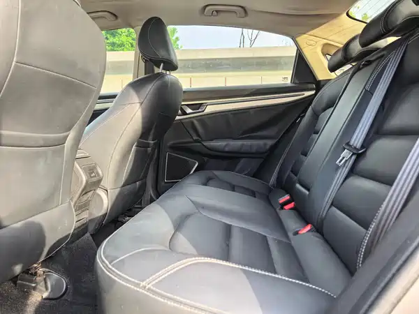 Geely Emgrand GL 2017