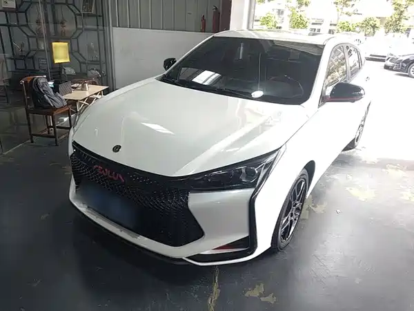 Dongfeng Yixuan 2022