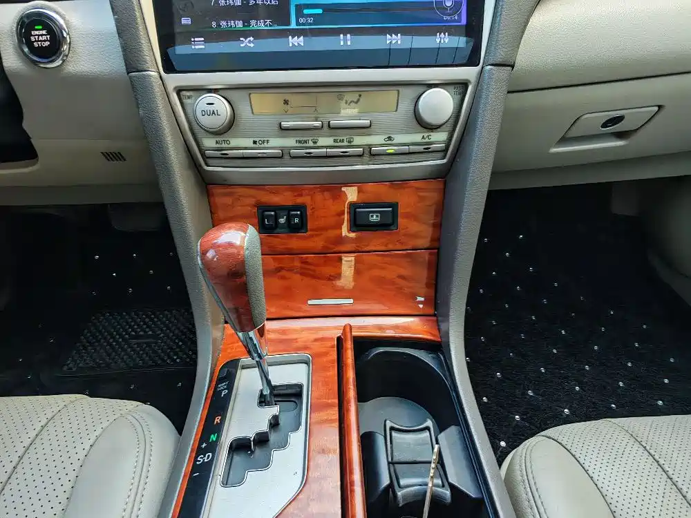 Toyota Camry 2007 — фото 12