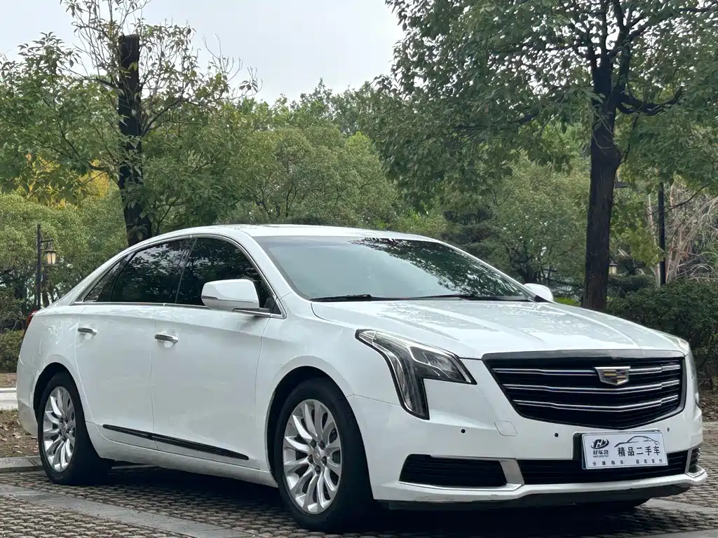 Cadillac XTS 2018 — фото 3