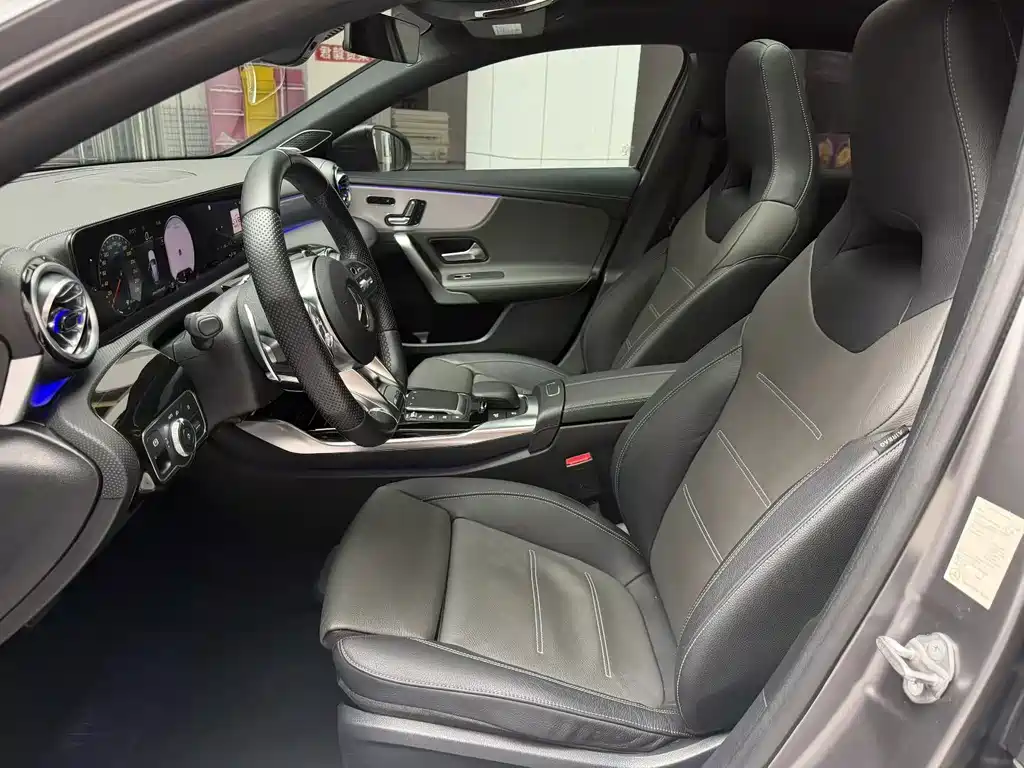 Mercedes-Benz A-Class AMG 2021 — фото 8