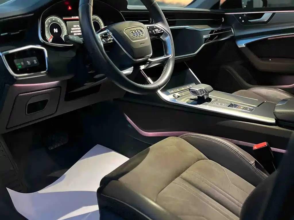 Audi A7L 2023 — фото 14