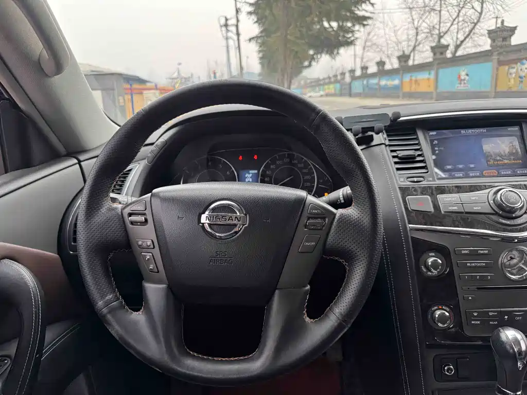 Nissan Patrol 2018 — фото 16