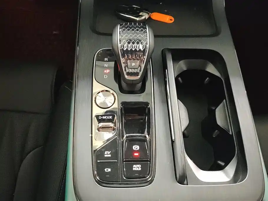 GAC Motor Trumpchi GS8 2023 — фото 16