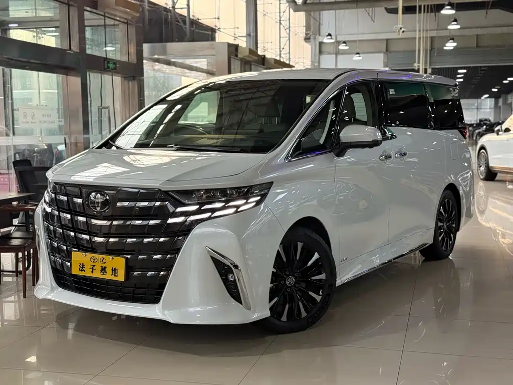 Toyota Alphard 2024