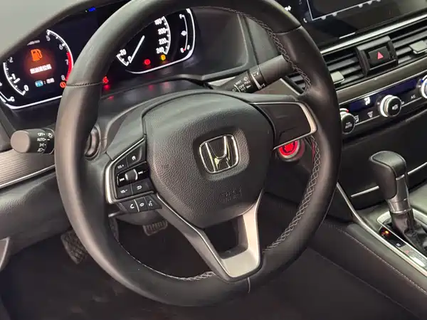 Honda Accord 2022