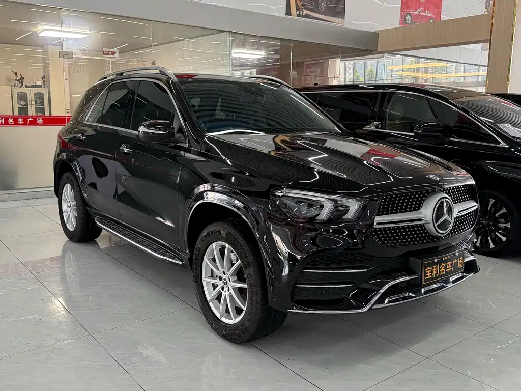 Mercedes-Benz GLE 2021