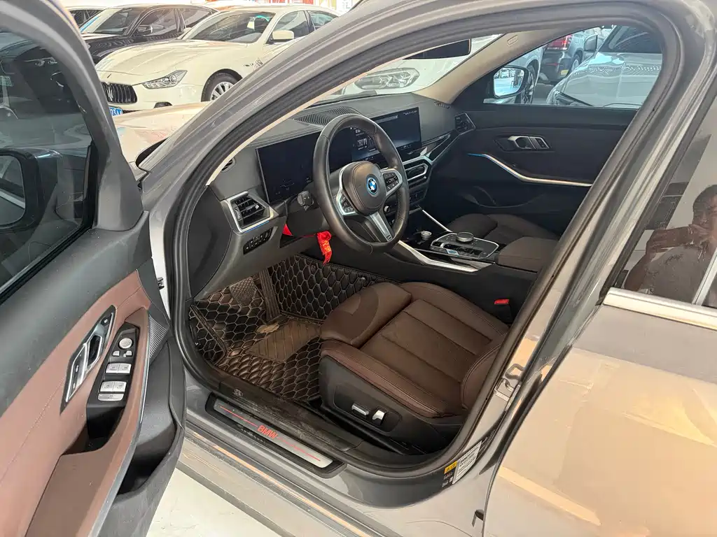 BMW i3 2022 — фото 4