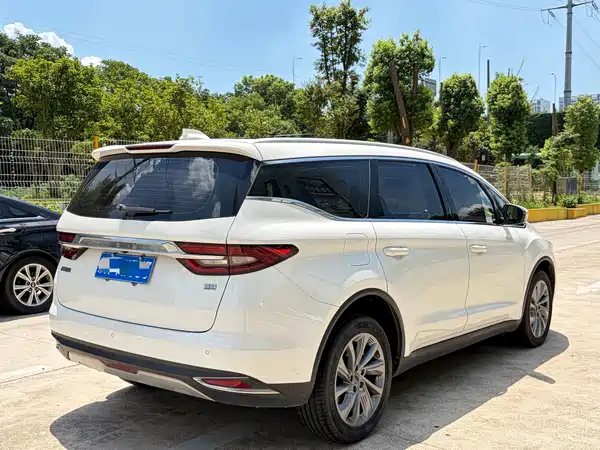 Geely Jiaji 2021