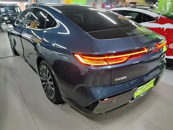 Geely Galaxy Starshine 8 2025