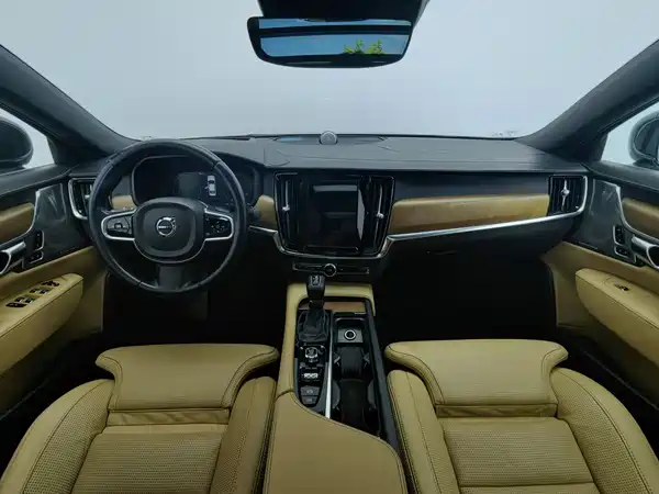 Volvo S90 2017