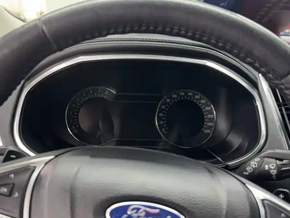 Ford Edge 2018