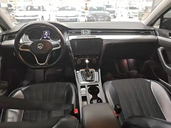 Volkswagen Magotan 2020