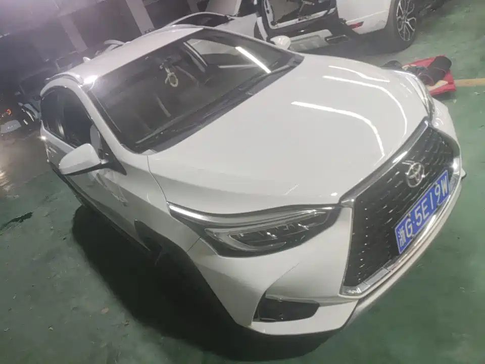 Toyota Yaris L 2022