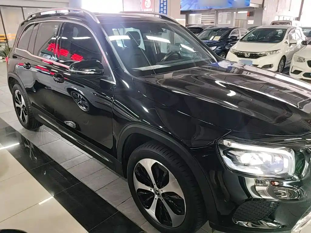 Mercedes-Benz GLB 2020