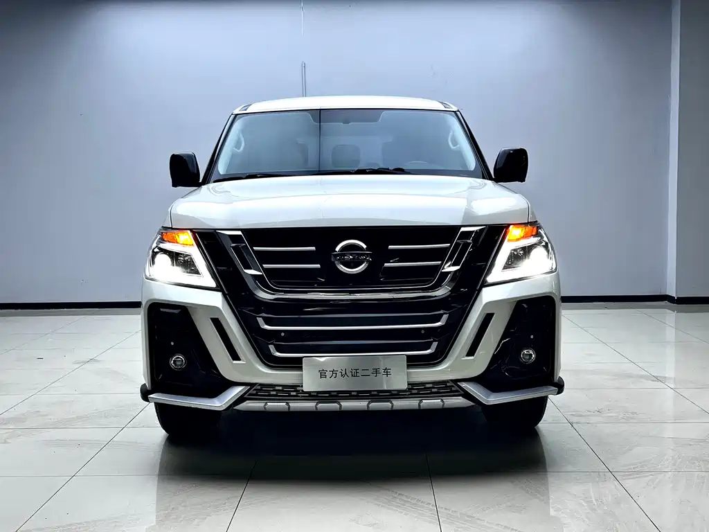 Nissan Patrol 2018 — фото 2