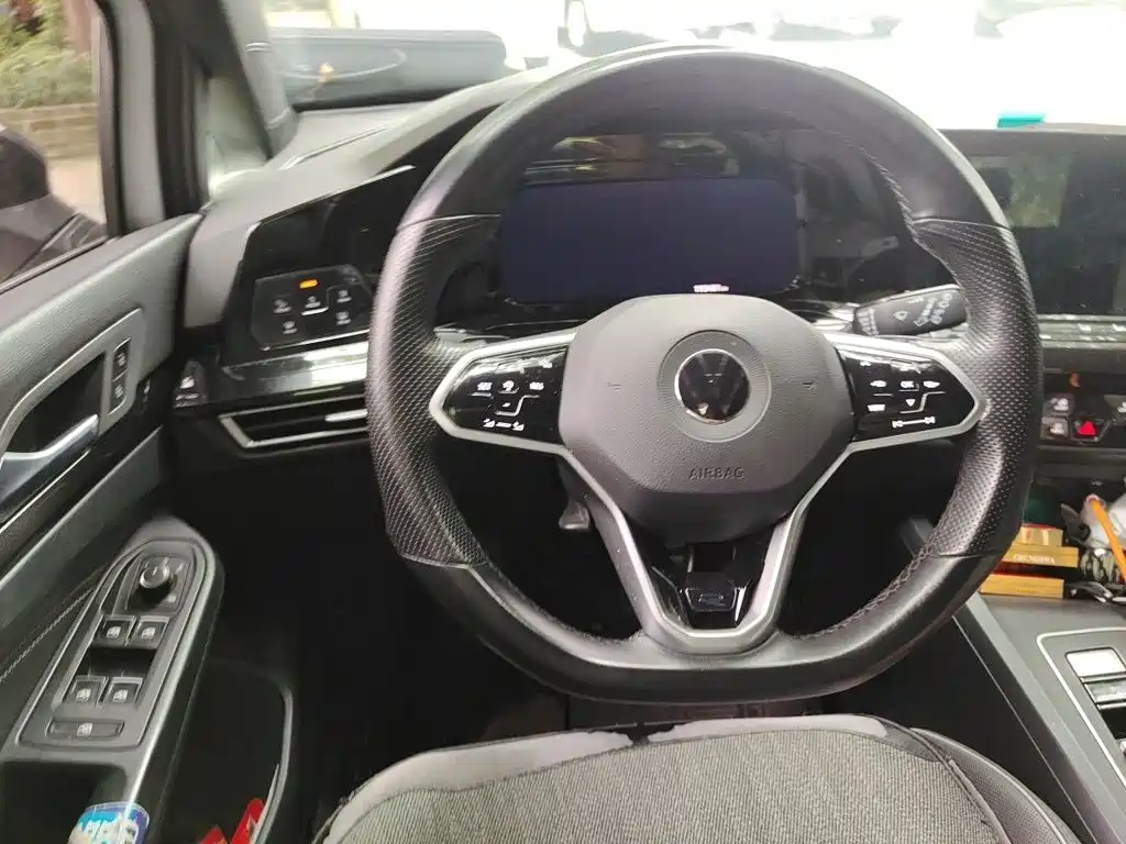 Volkswagen Golf 2022
