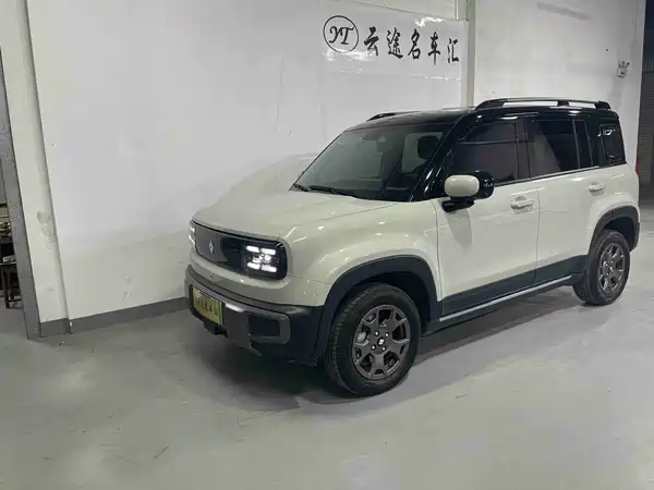 Baojun Yep Plus 2025