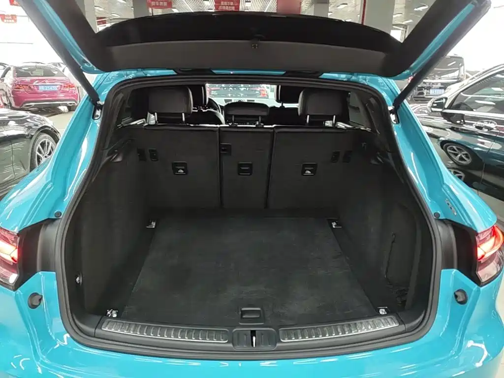 Porsche Macan 2019 — фото 19