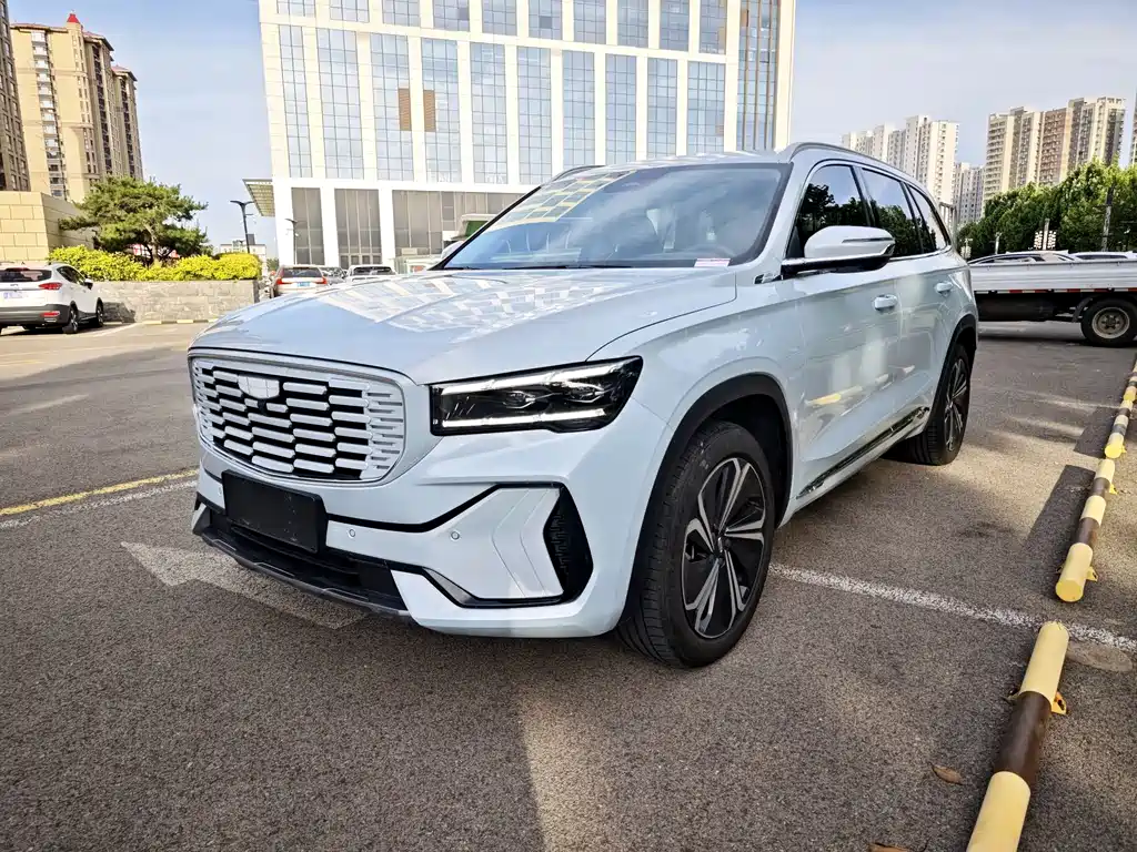 Geely Xingyue L 2023 — фото 1