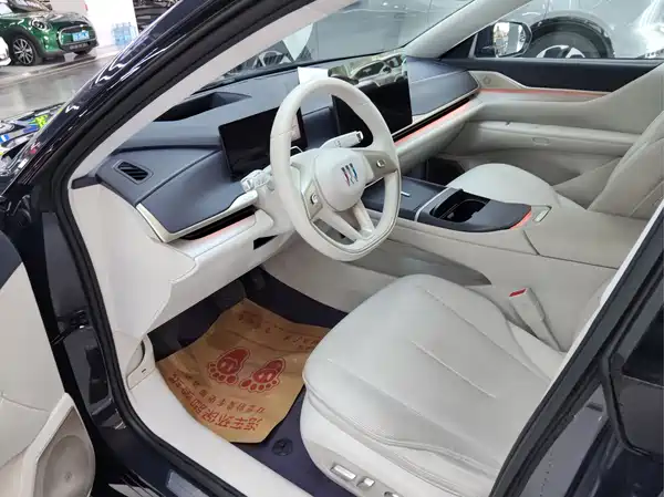 Buick Zhijing L7 2025