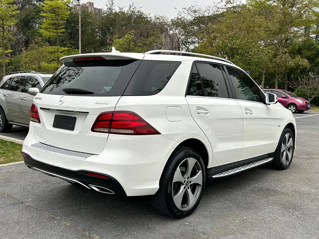 Mercedes-Benz GLE 2019 — фото 30