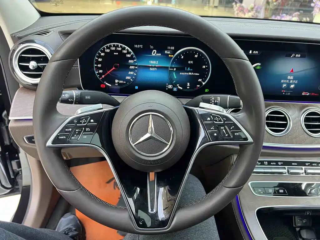 Mercedes-Benz E-Class 2023 — фото 7