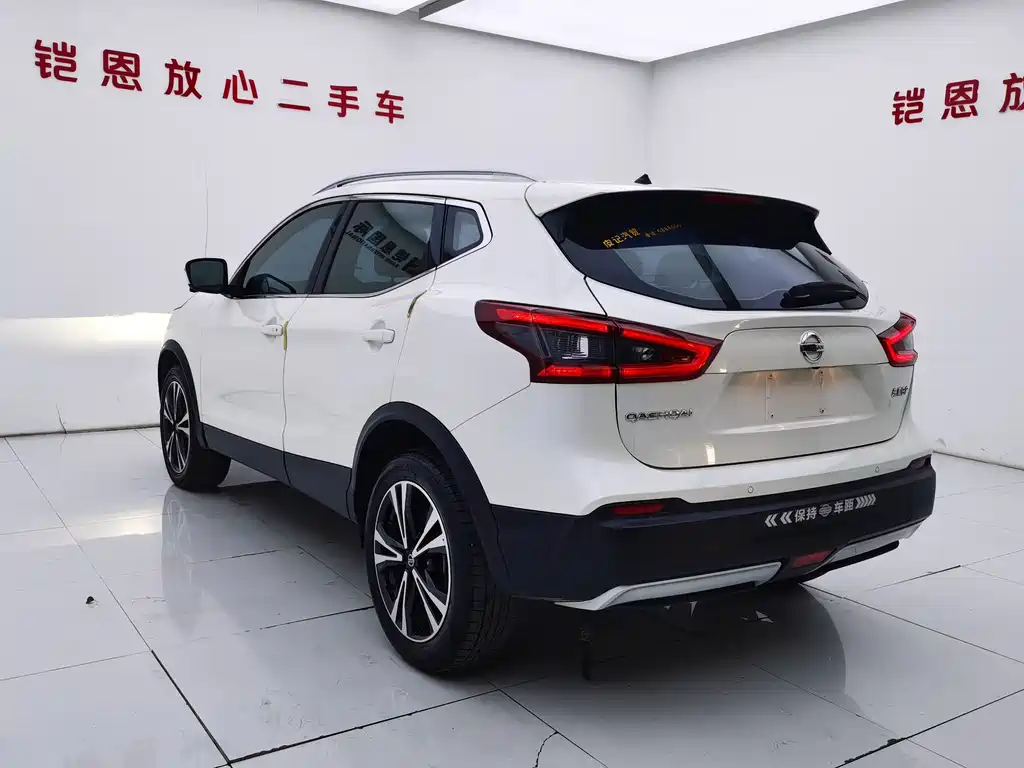 Nissan Qashqai 2023 — фото 11