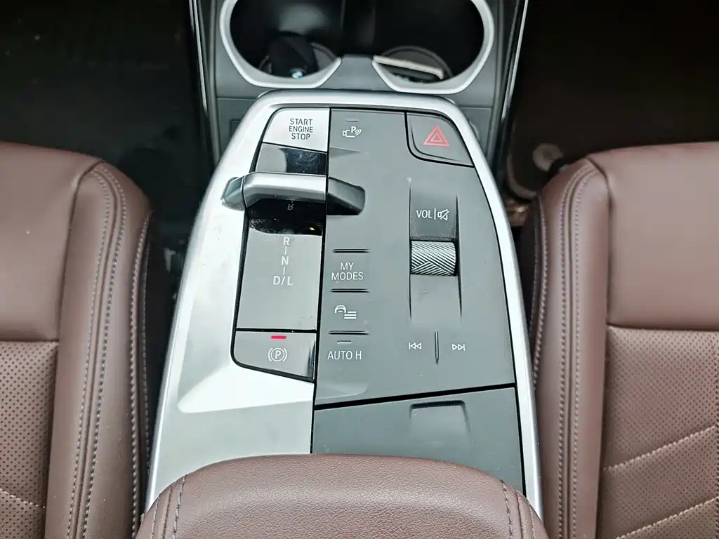 BMW X1 2024 — фото 11