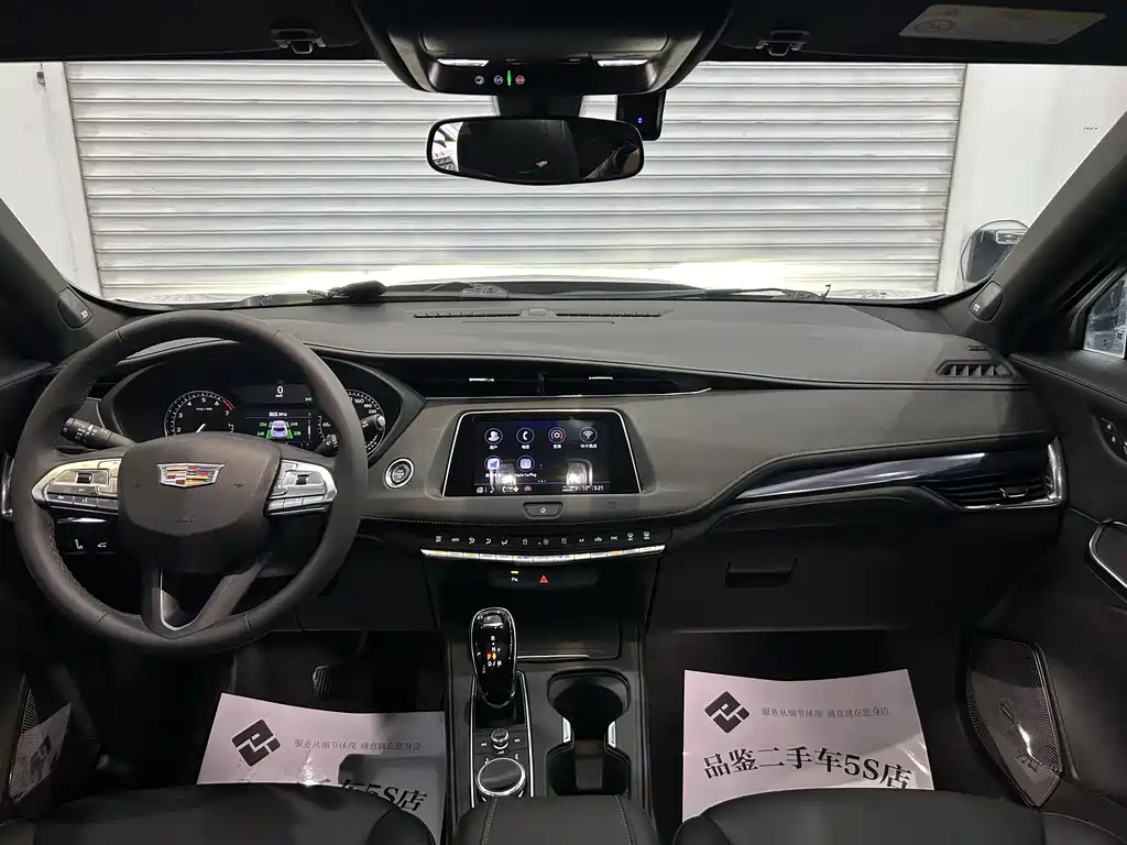 Cadillac XT4 2021 — фото 13