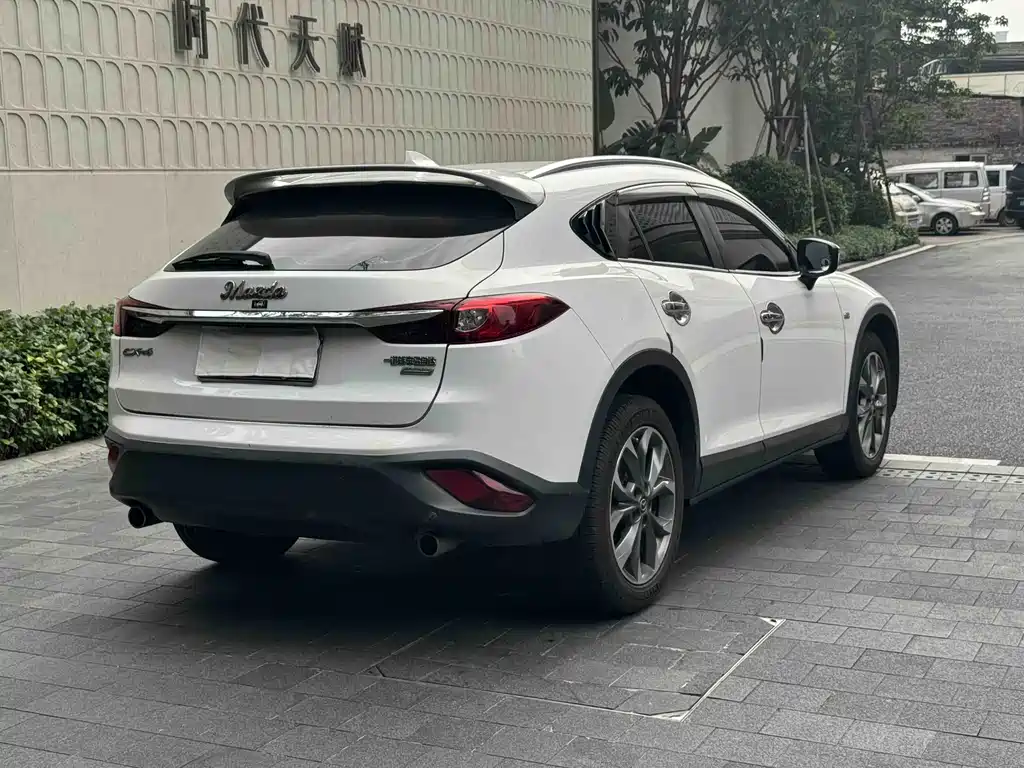 Mazda CX-4 2019 — фото 3