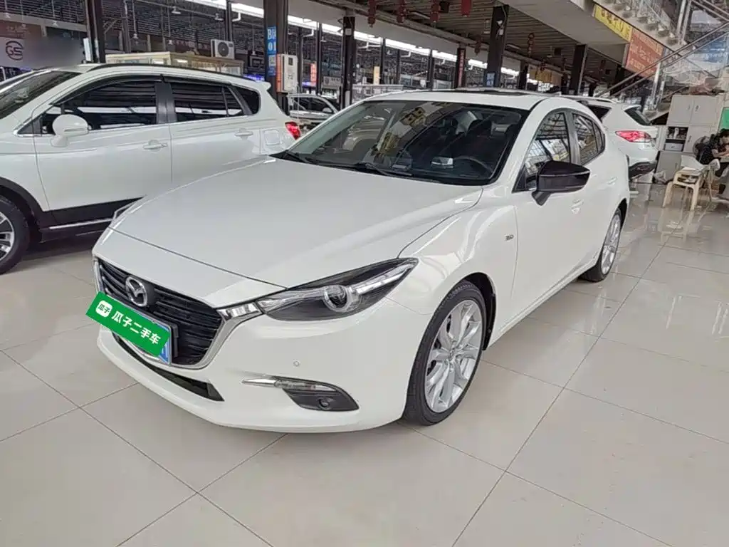 Mazda 3 Axela 2018