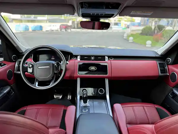 Land Rover Range Rover Sport 2020