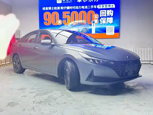 Hyundai Elantra 2022