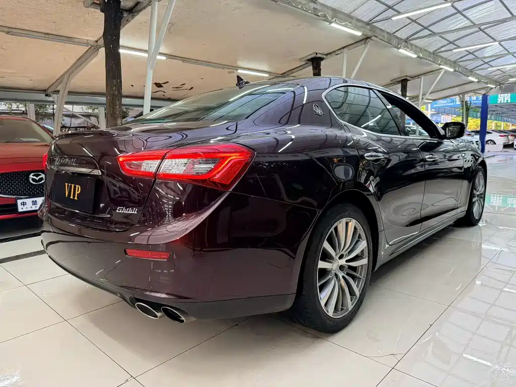 Maserati Ghibli 2014 — фото 4
